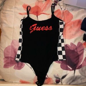 GUESS Bodysuit😍
